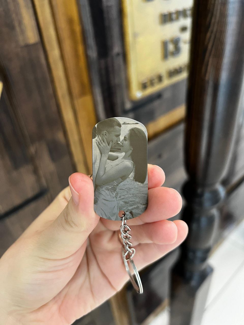 Фотогравировка на жетонах - Услуги в Владивосток