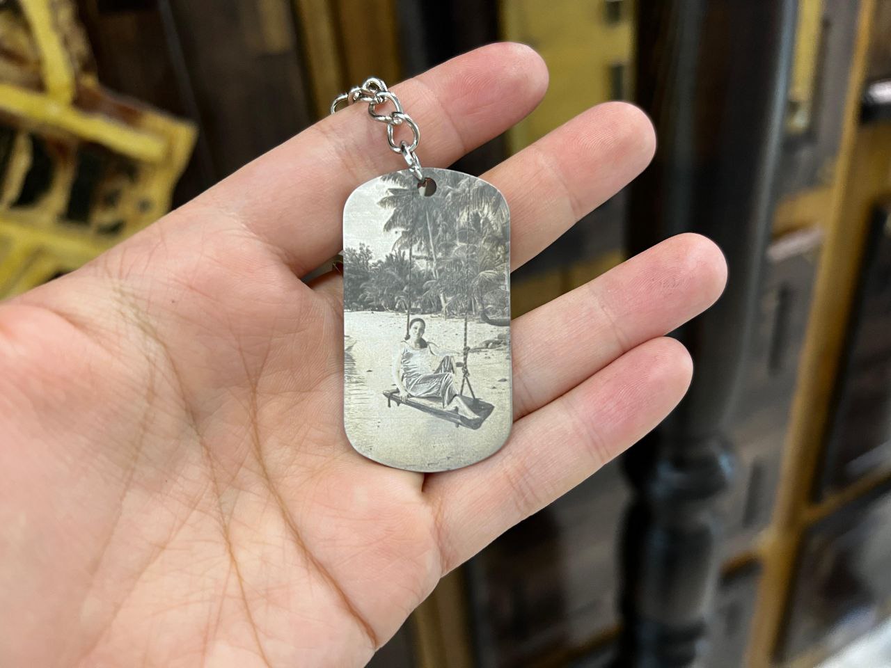 Фотогравировка на жетонах - Услуги в Владивосток - фото 5