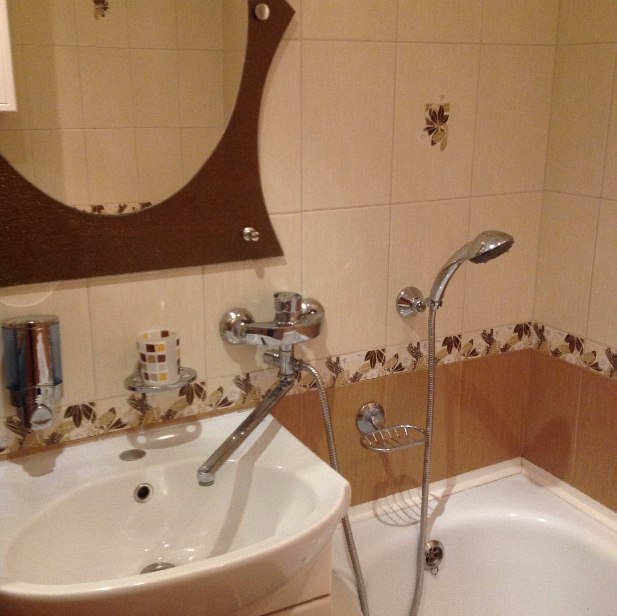 2-комнатная квартира с ремонтом в центре города - Недвижимость в Барнаул - фото 4