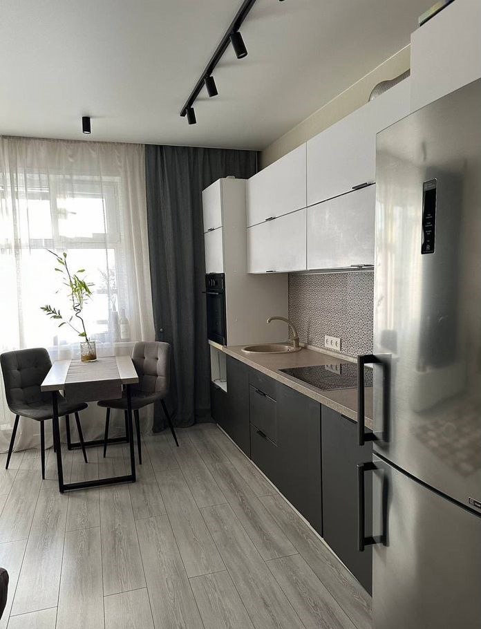 Сдам квартиру студию в новом доме в центре города - частное объявление в Барнаул