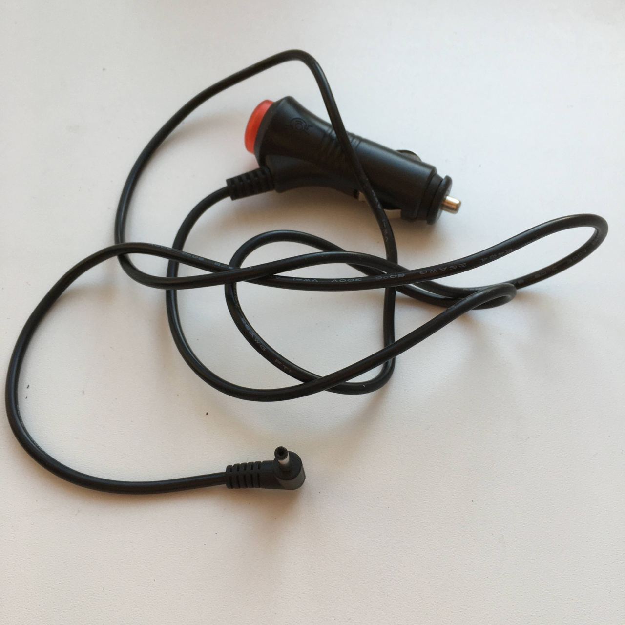 Автомобильный кабель питания с круглым разъемом - Авто в Ростов-на-Дону