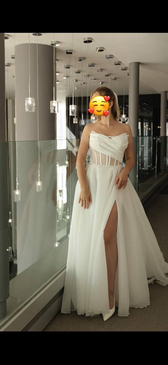 Свадебное счастливое платье - Одежда в Екатеринбург