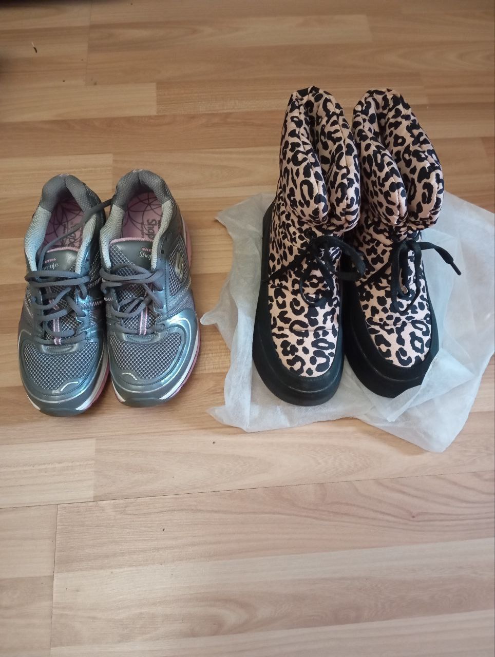 Продажа угги и коньков - Одежда в Подольск