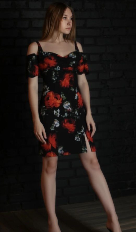 Продам платье 44 размер - Одежда в Хабаровск