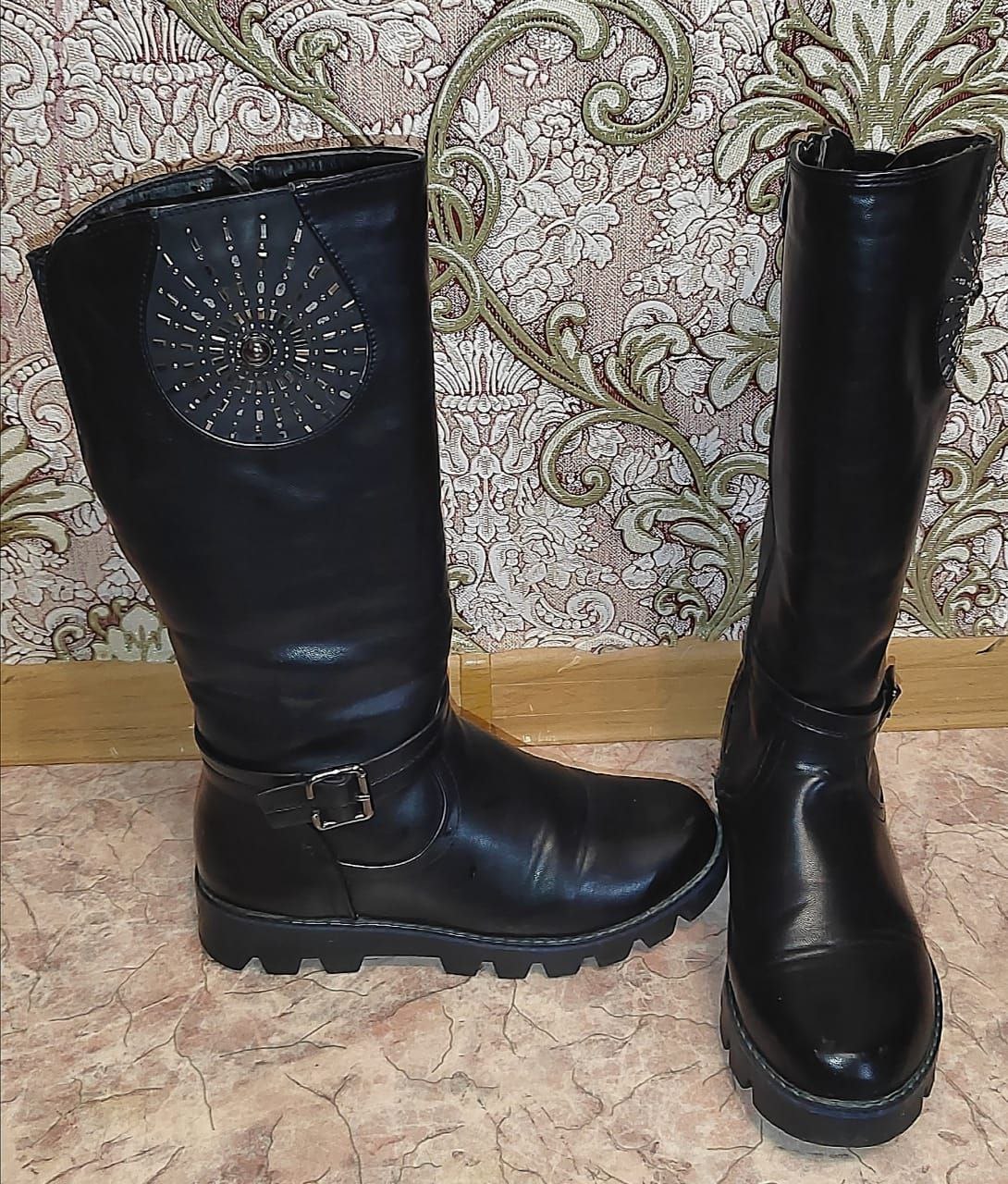 Зимние сапоги в хорошем состоянии - частное объявление в Хабаровск