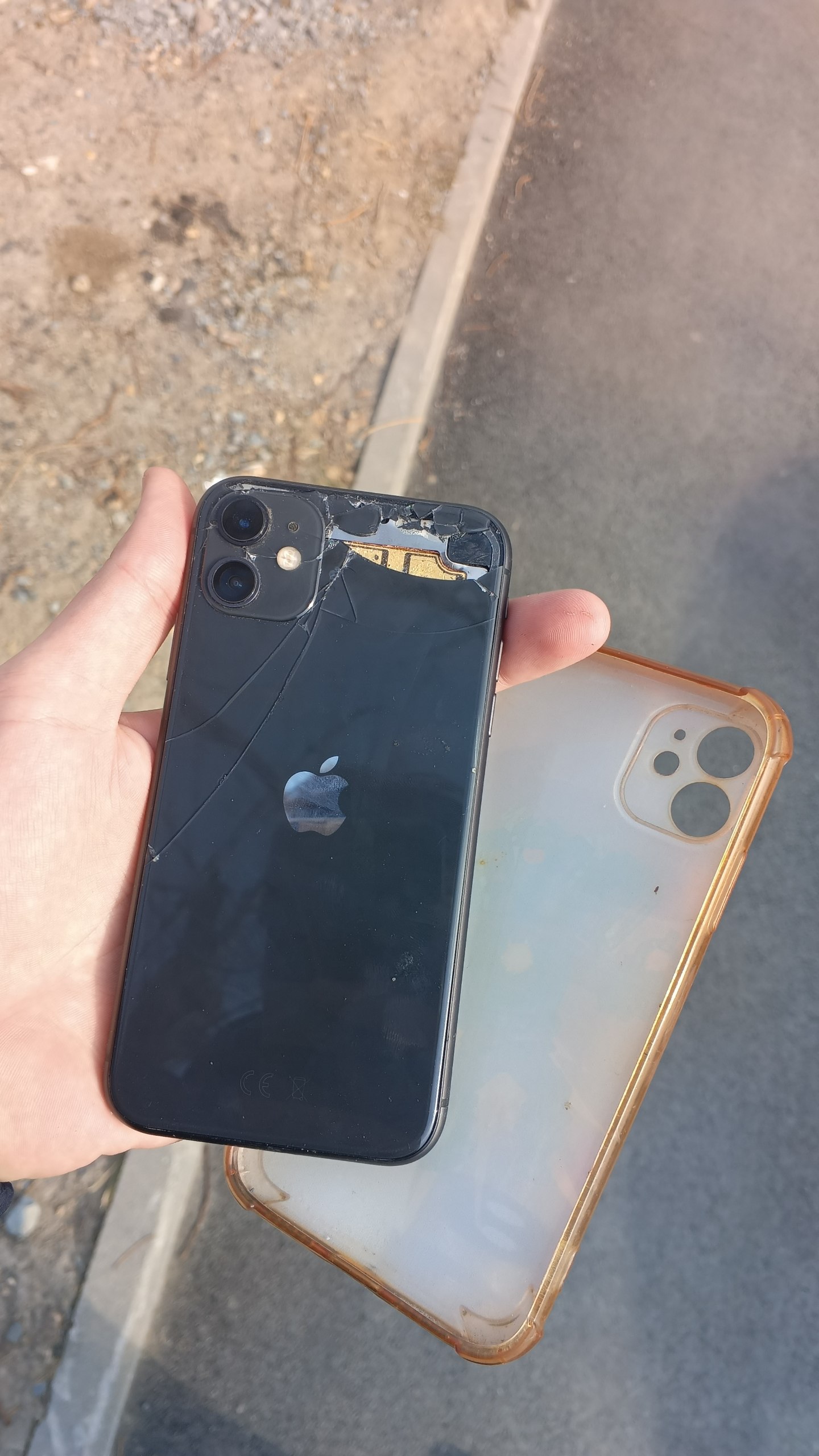 Iphone 11 128gb - Электроника в Владивосток - фото 4