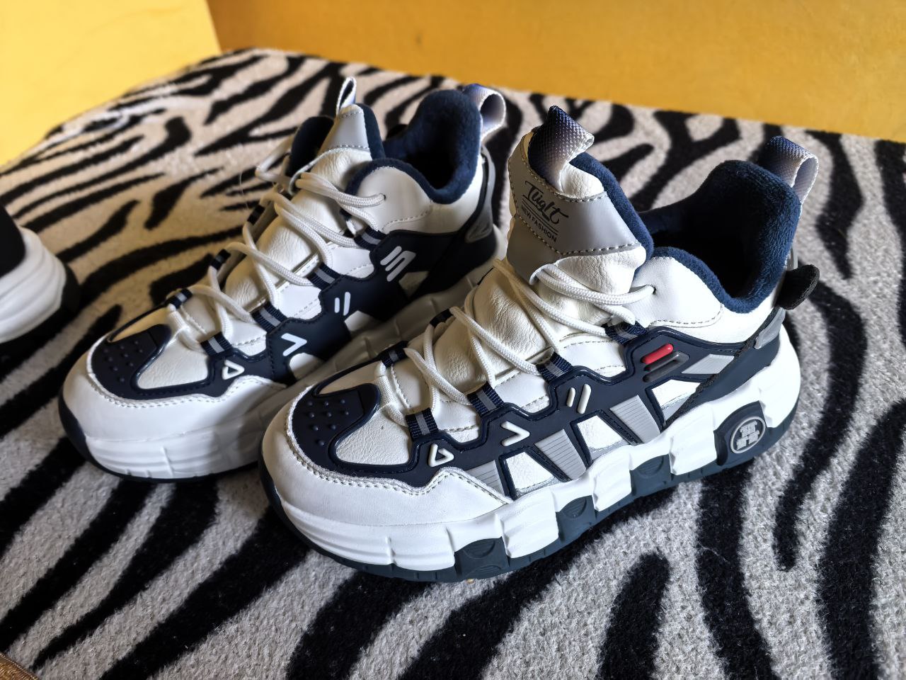 Зимняя обувь размер 37 - частное объявление в Владивосток