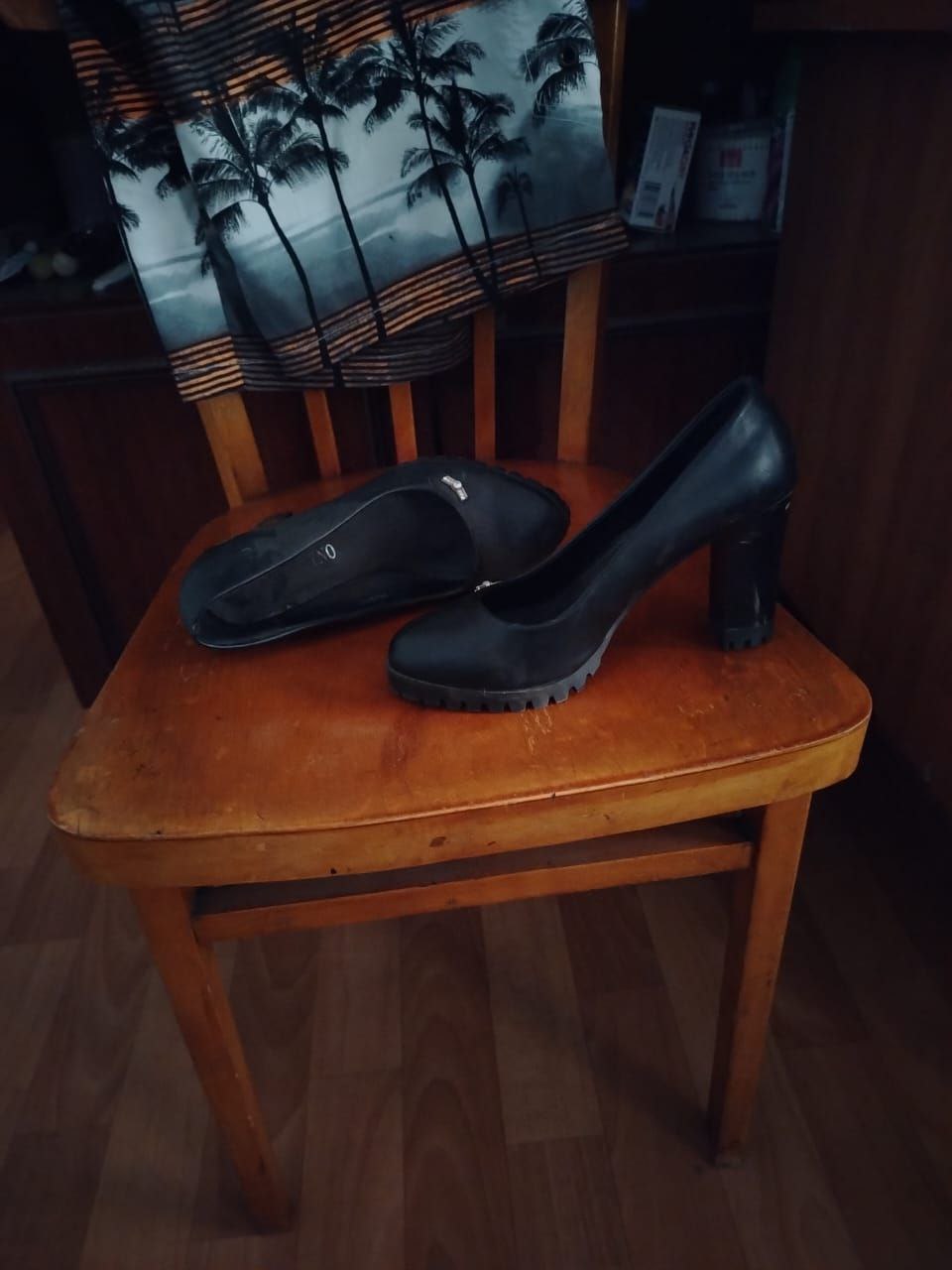 Продам красивые туфли 36 размер - Одежда в Чита