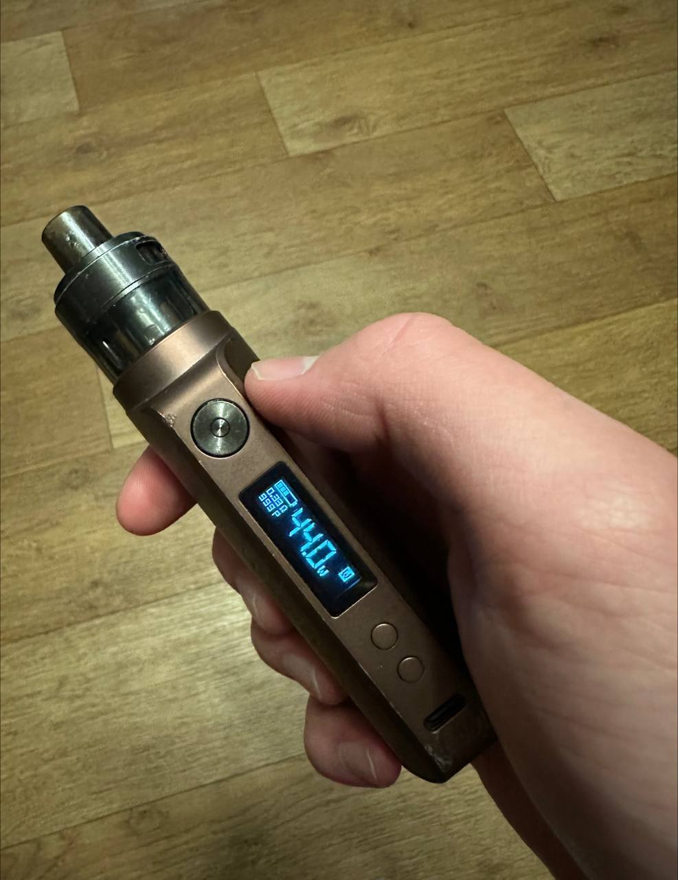 Продам Б/У барахолка - Одежда в Ярославль