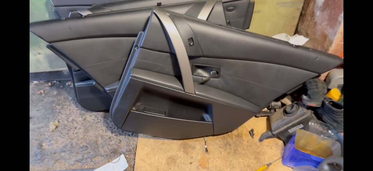 Комплект карт дорест под шторки - Авто в Санкт-Петербург