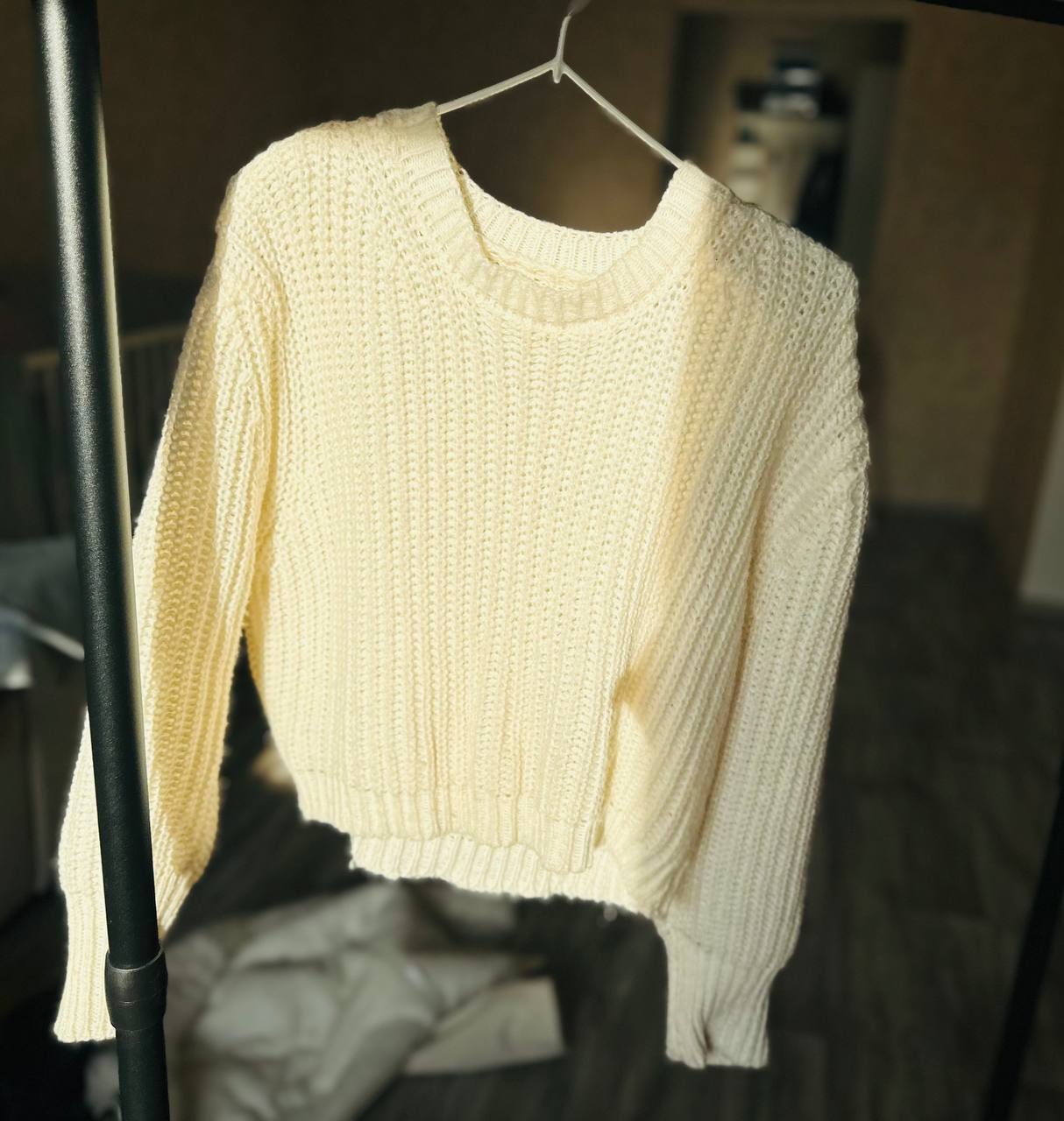 Свитер как новый 44 размер - частное объявление в Иркутск