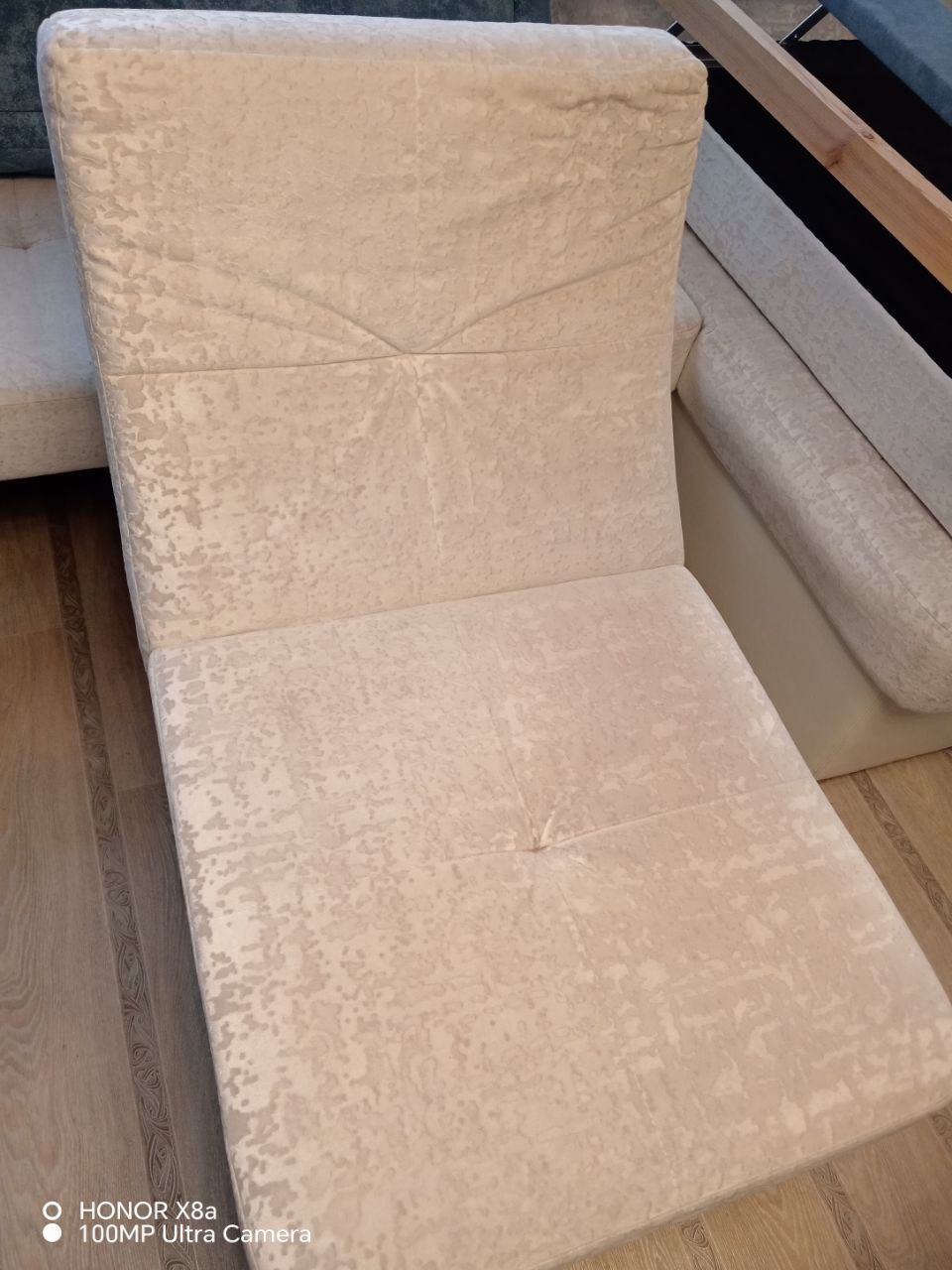 Продам диван с оттоманкой и два кресла - Для дома и дачи в Нижний Новгород