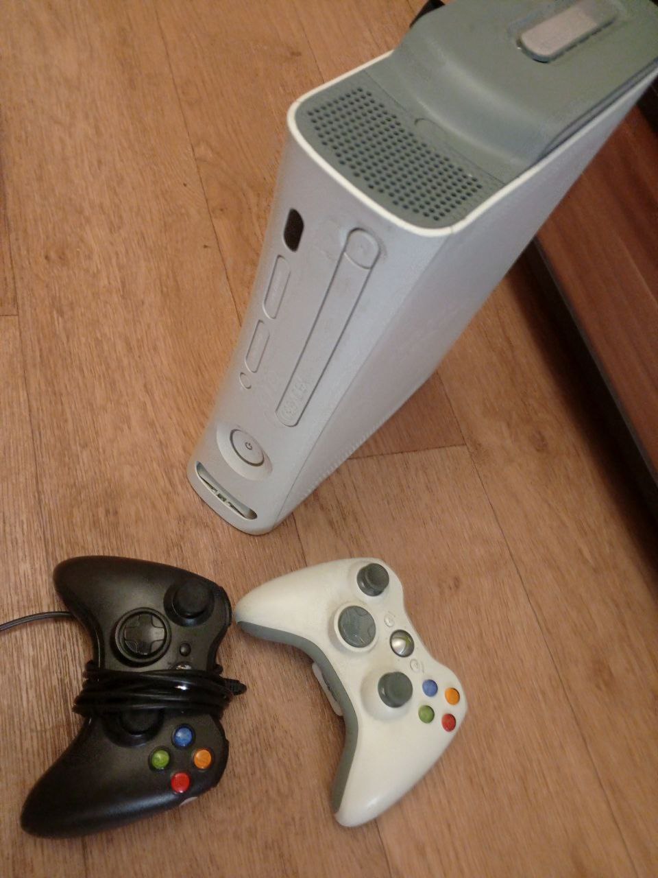 Игровая приставка с играми - Электроника в Нижний Новгород