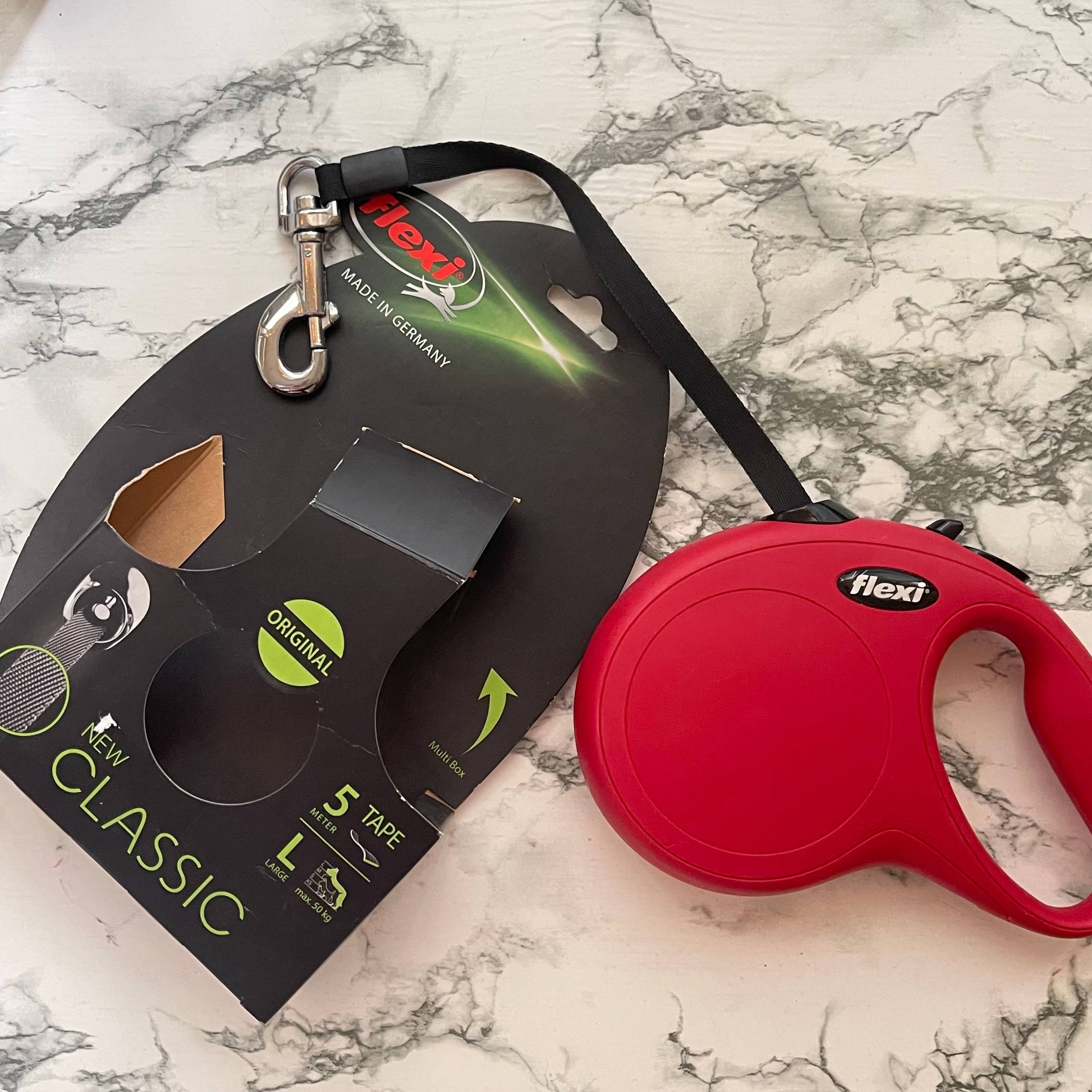 Рулетка Flexi для крупных собак - Животные в Хабаровск