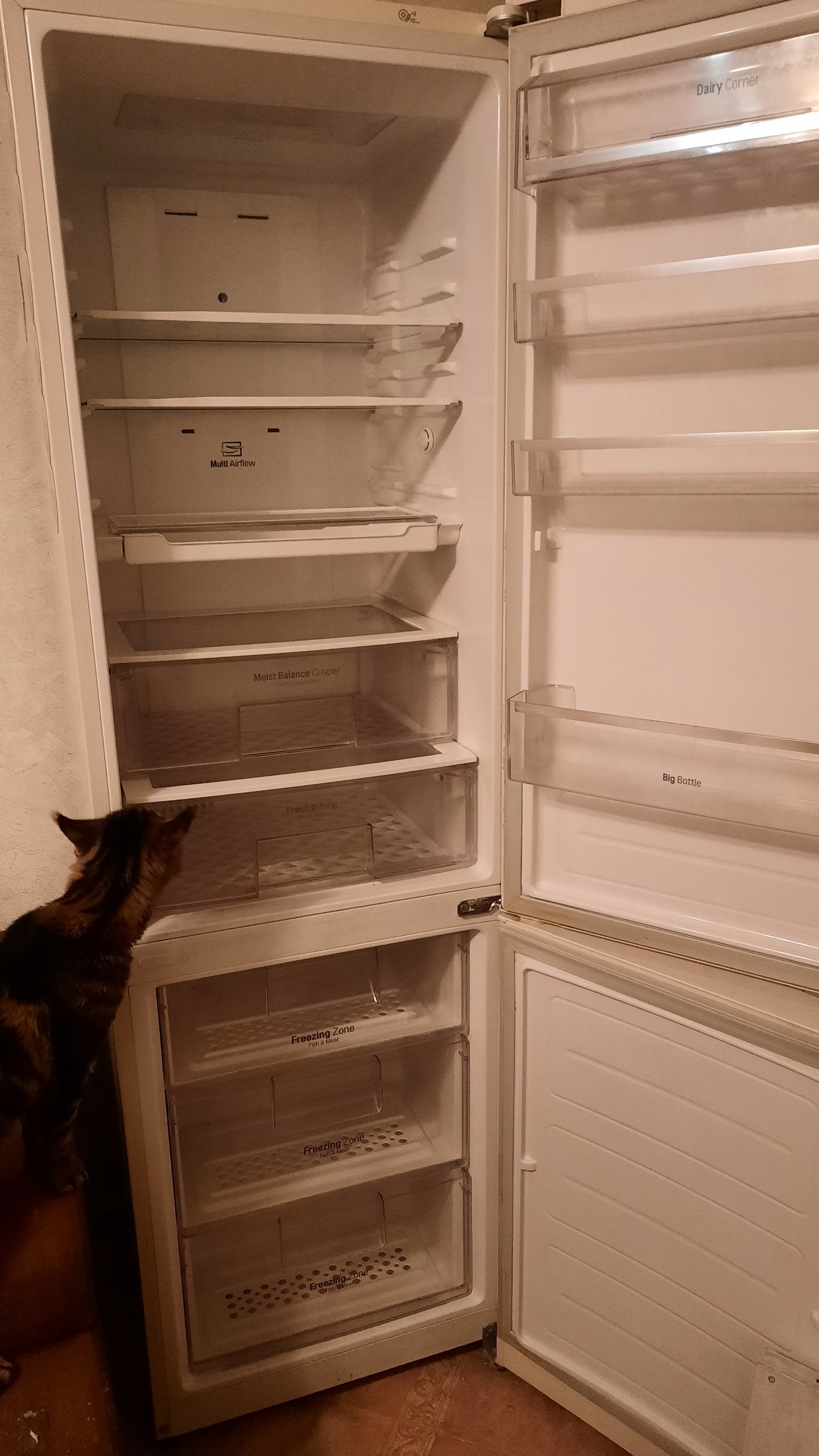 Холодильник LG б/у - Электроника в Хабаровск