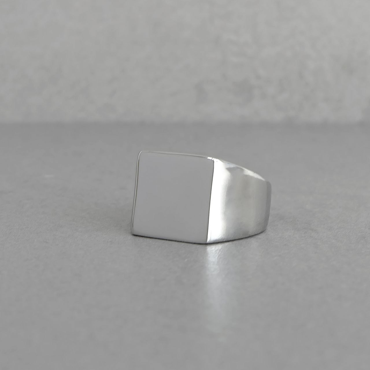 Печатки из ювелирной стали - Хобби и отдых в Владивосток