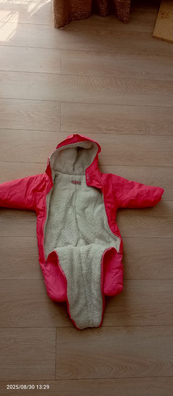 Продаю комбинезон на девочку рост 70 - Товары для детей в Пенза