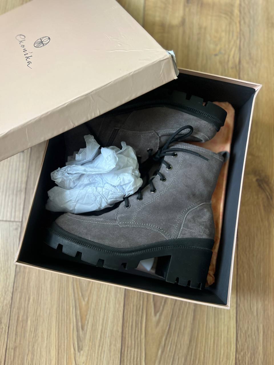 Продам обувь 39 размер - Одежда в Сургут