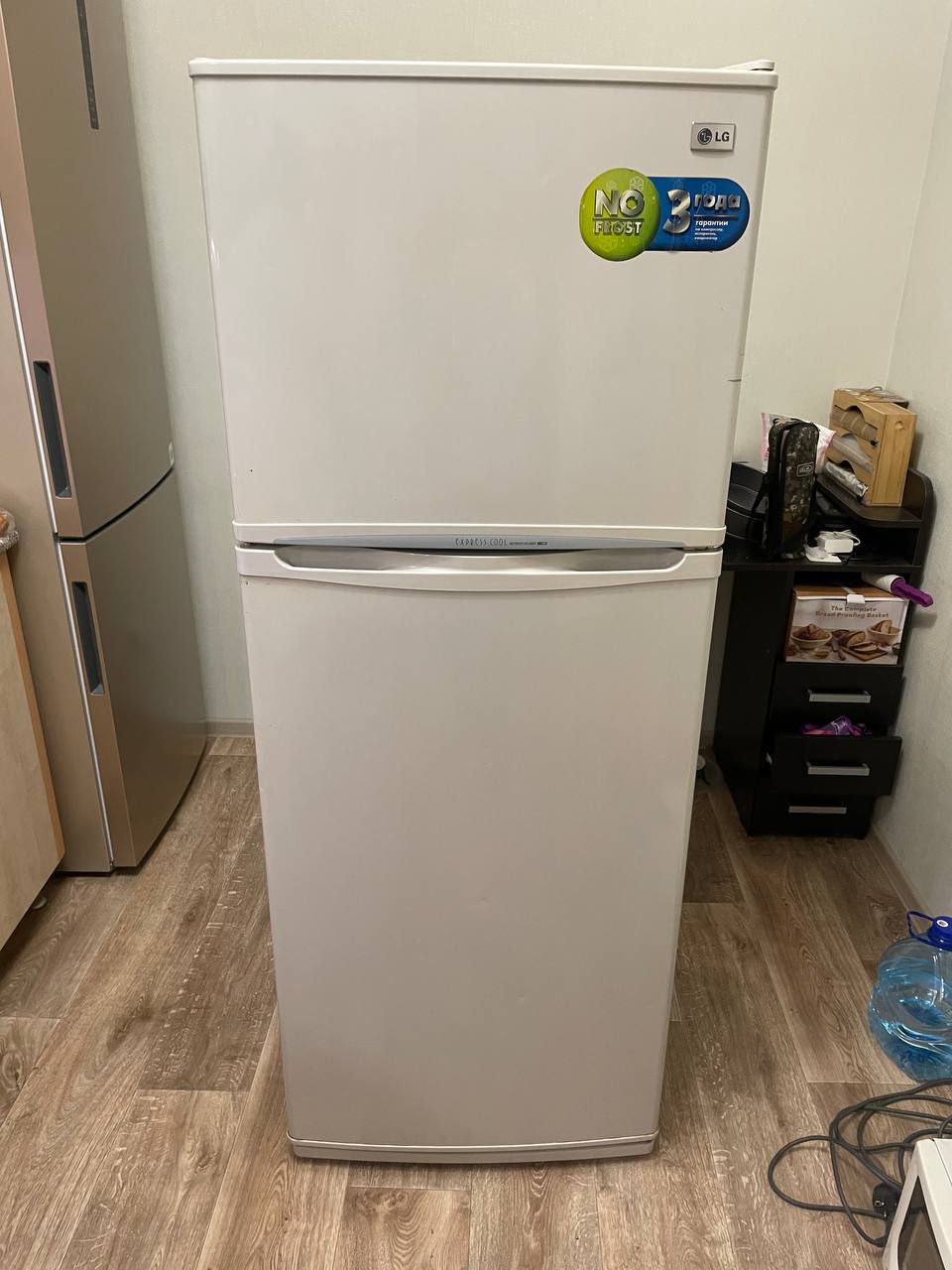 Продам холодильник LG - Для дома и дачи в Южно-Сахалинск - фото 2