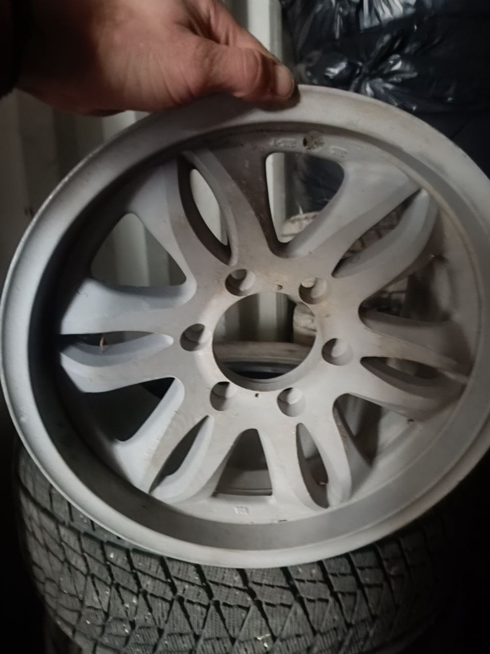 Титаны на 16 отпескаструеные под покраску - Запчасти в Южно-Сахалинск