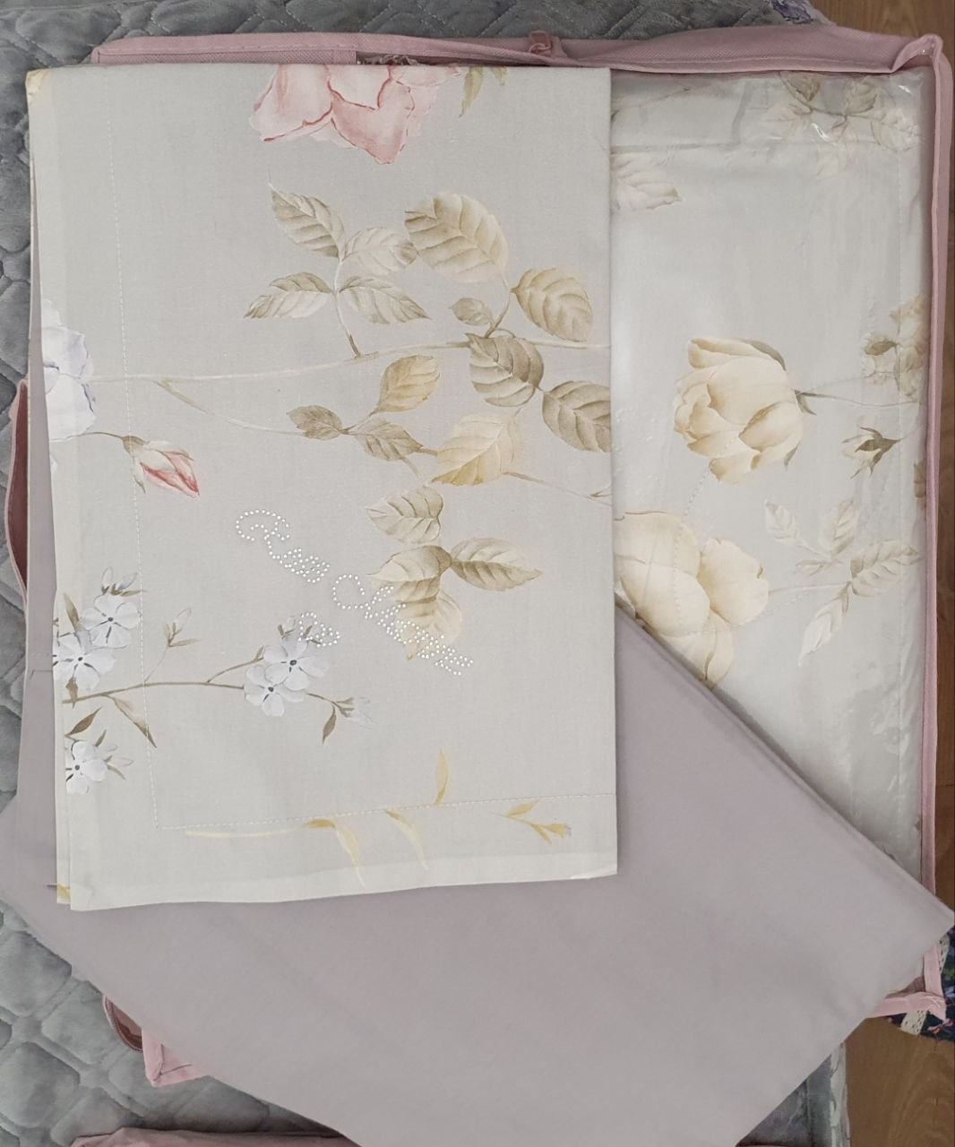 Комплект постельного белья из египетского хлопка - Для дома и дачи в Южно-Сахалинск