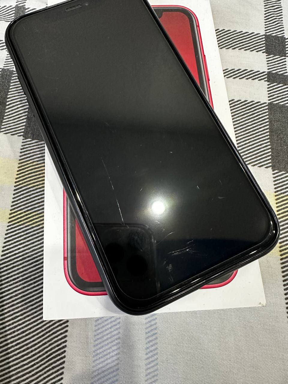 iPhone XR 128GB Red - Электроника в Новосибирск - фото 2