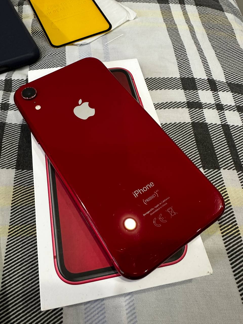 iPhone XR 128GB Red - Электроника в Новосибирск - фото 3