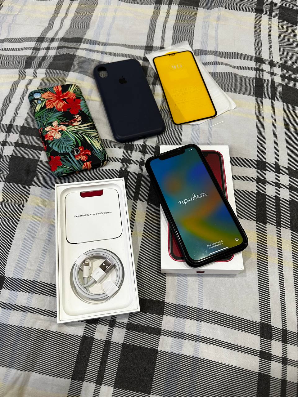 iPhone XR 128GB Red - Электроника в Новосибирск - фото 4