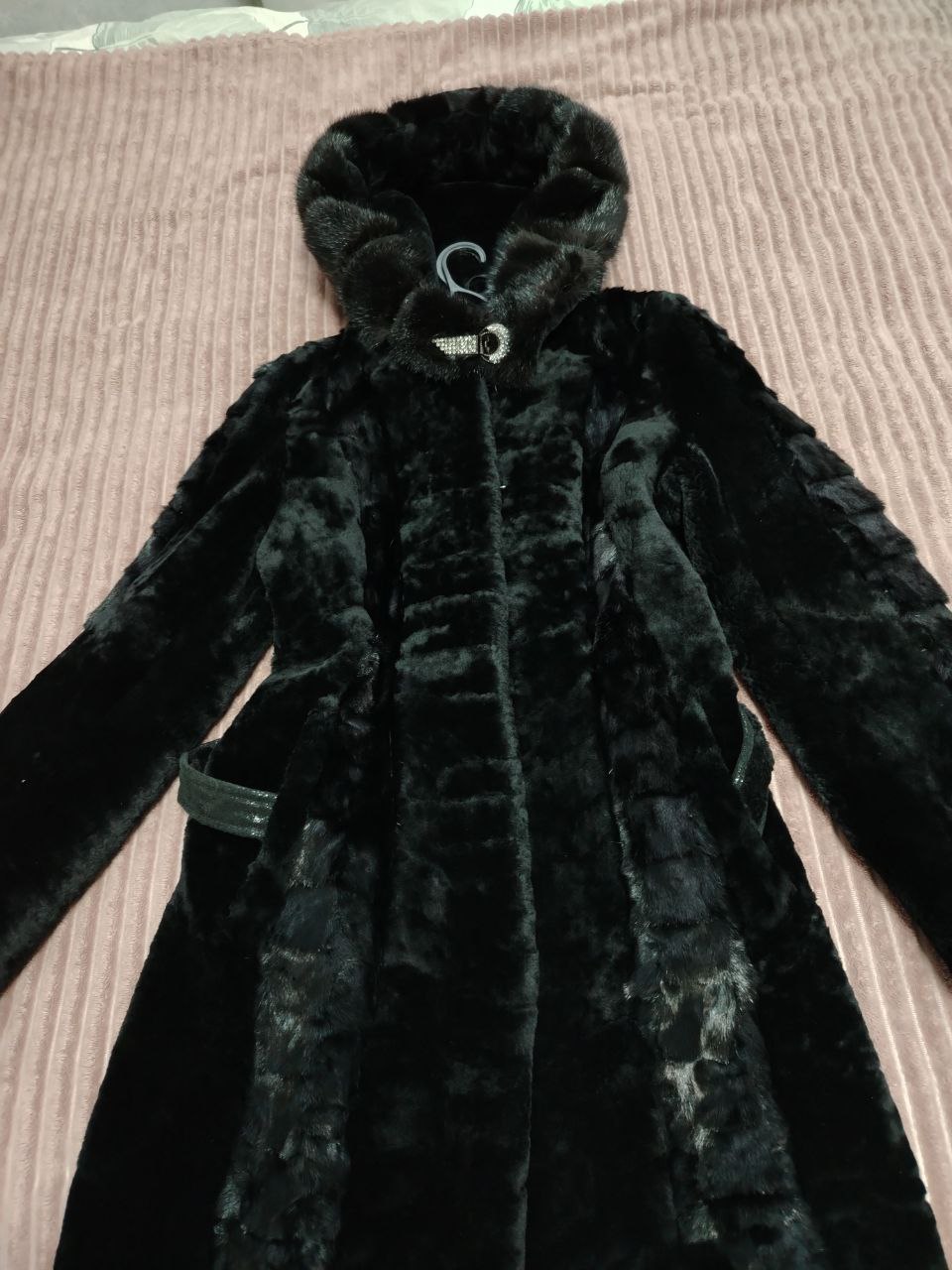 Мутон норка размер 42-44 - Одежда в Кемерово