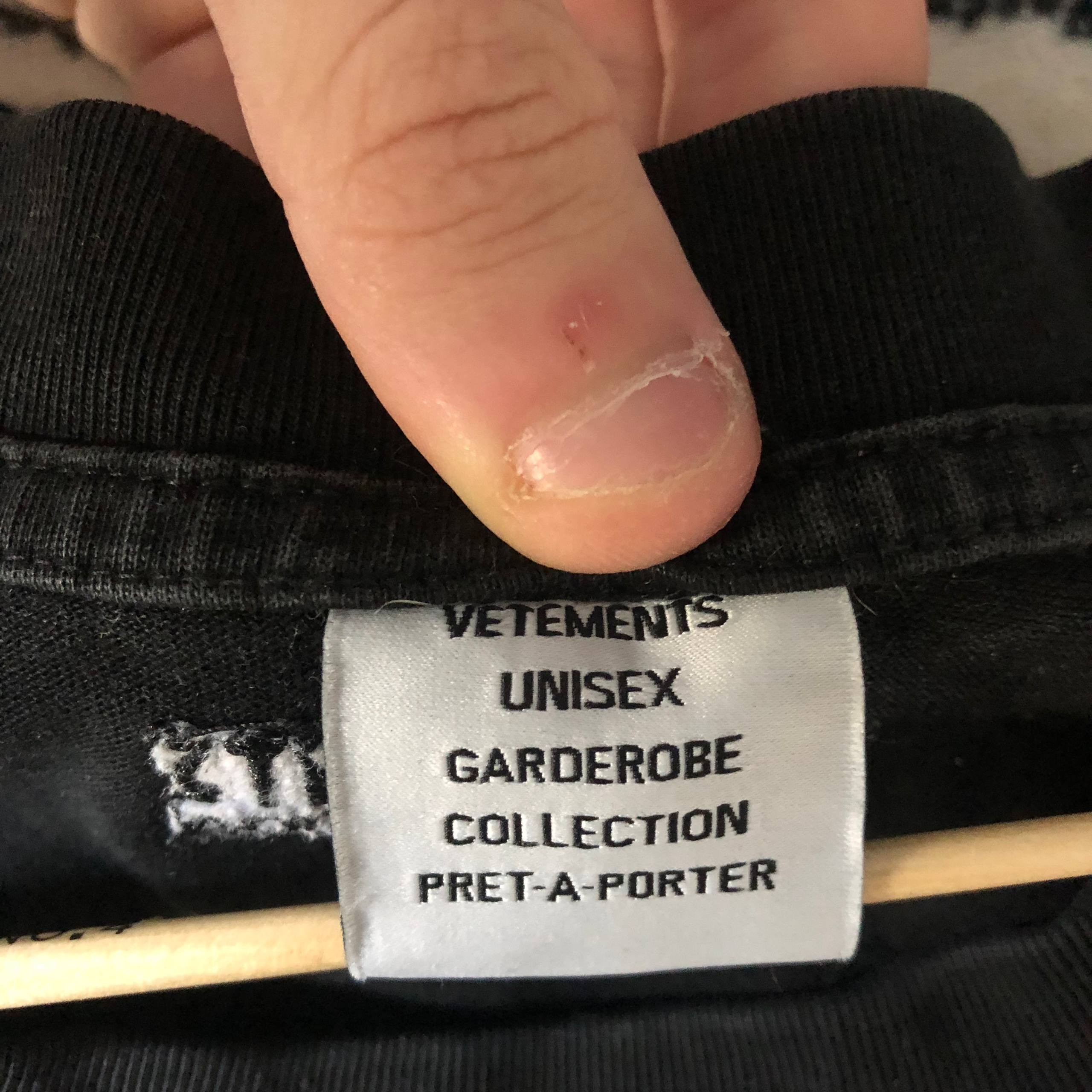 Футболка Vetements - частное объявление в Саратов