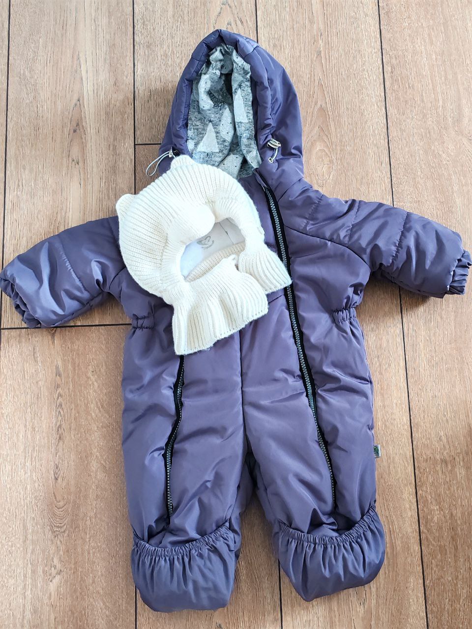 Продам зимний комбез с шапкой на новорождённого - Товары для детей в Владивосток