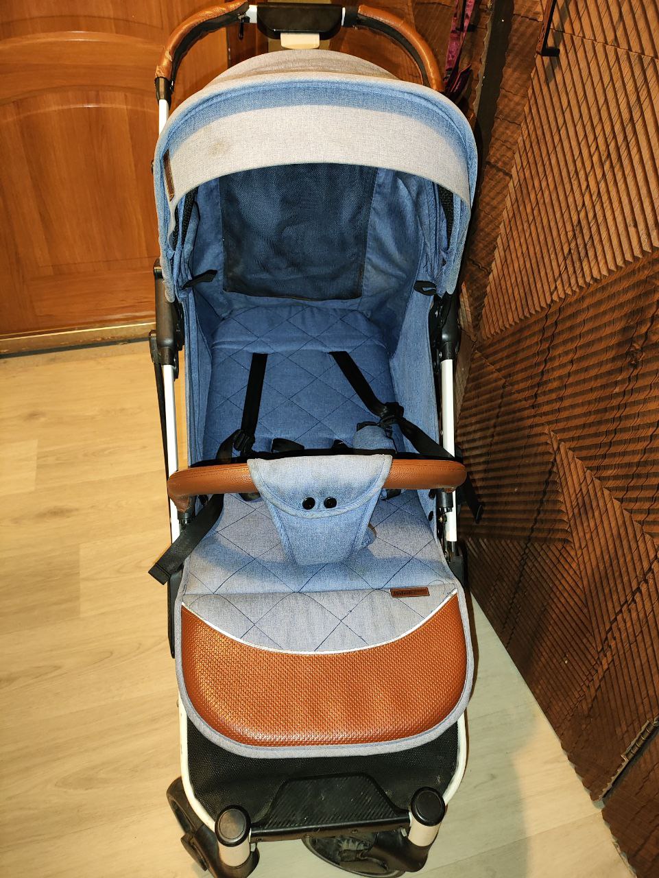 Продажа коляски - частное объявление в Владивосток