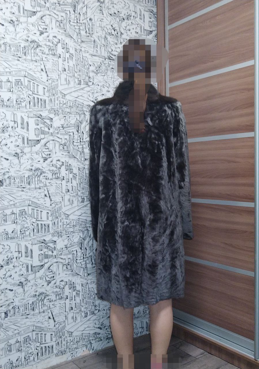 Продам шубку б/у женскую - Одежда в Владивосток