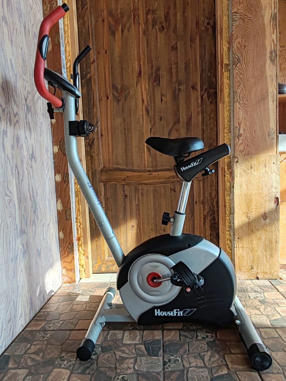 Велотренажёр HouseFit - Хобби и отдых в Владивосток - фото 6