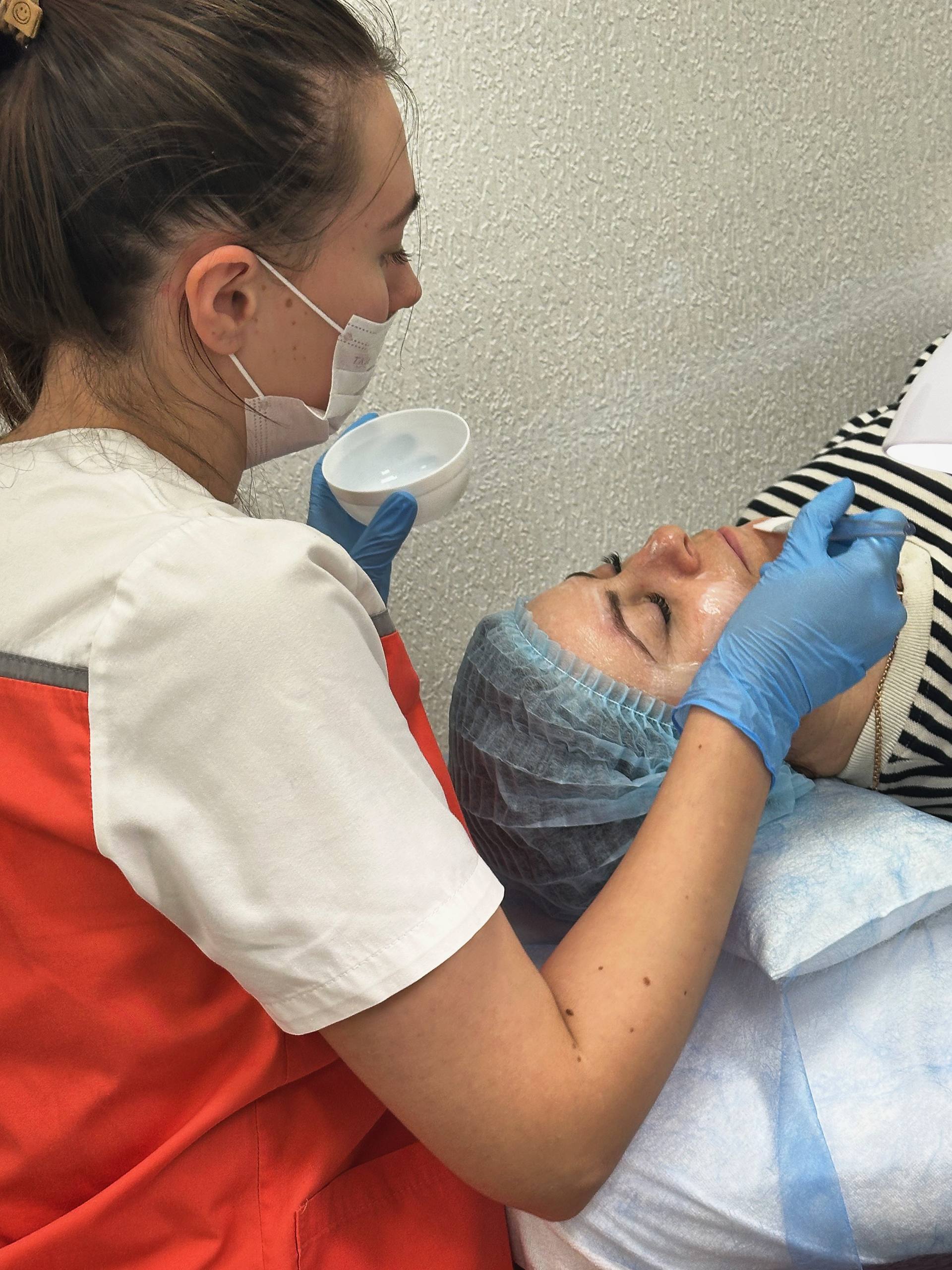 Нужны модели на педикюр и уходы за лицом - Услуги в Астрахань - фото 2