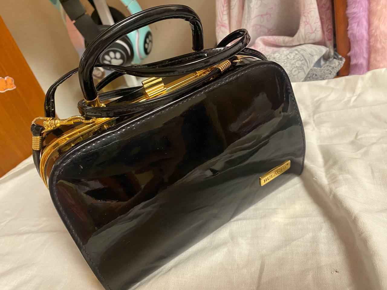 Продам элегантную сумочку 98 года - Одежда в Москва - фото 3