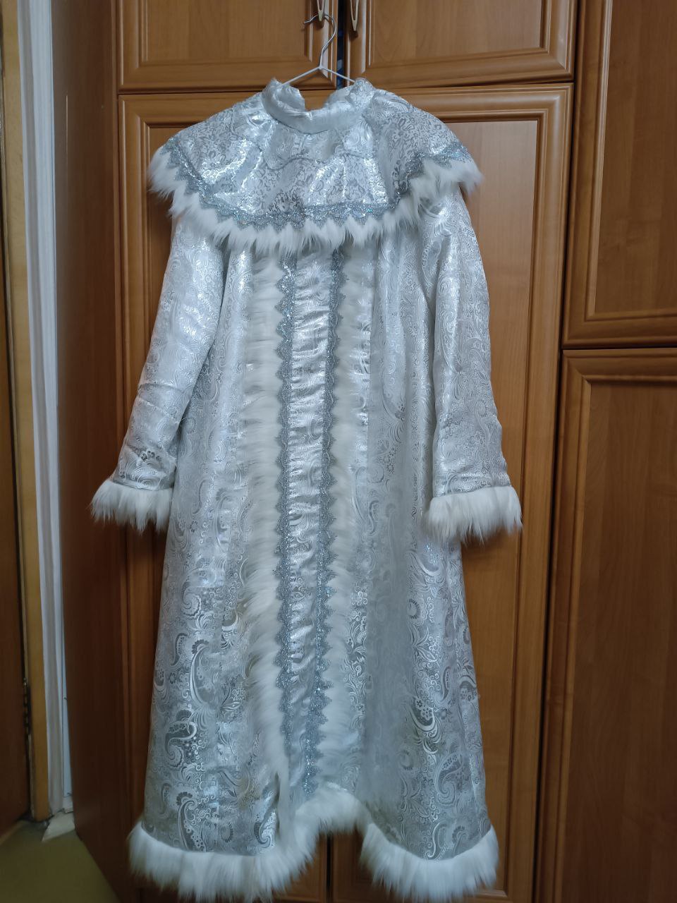 Костюм Снегурочки с кокошником - Одежда в Химки