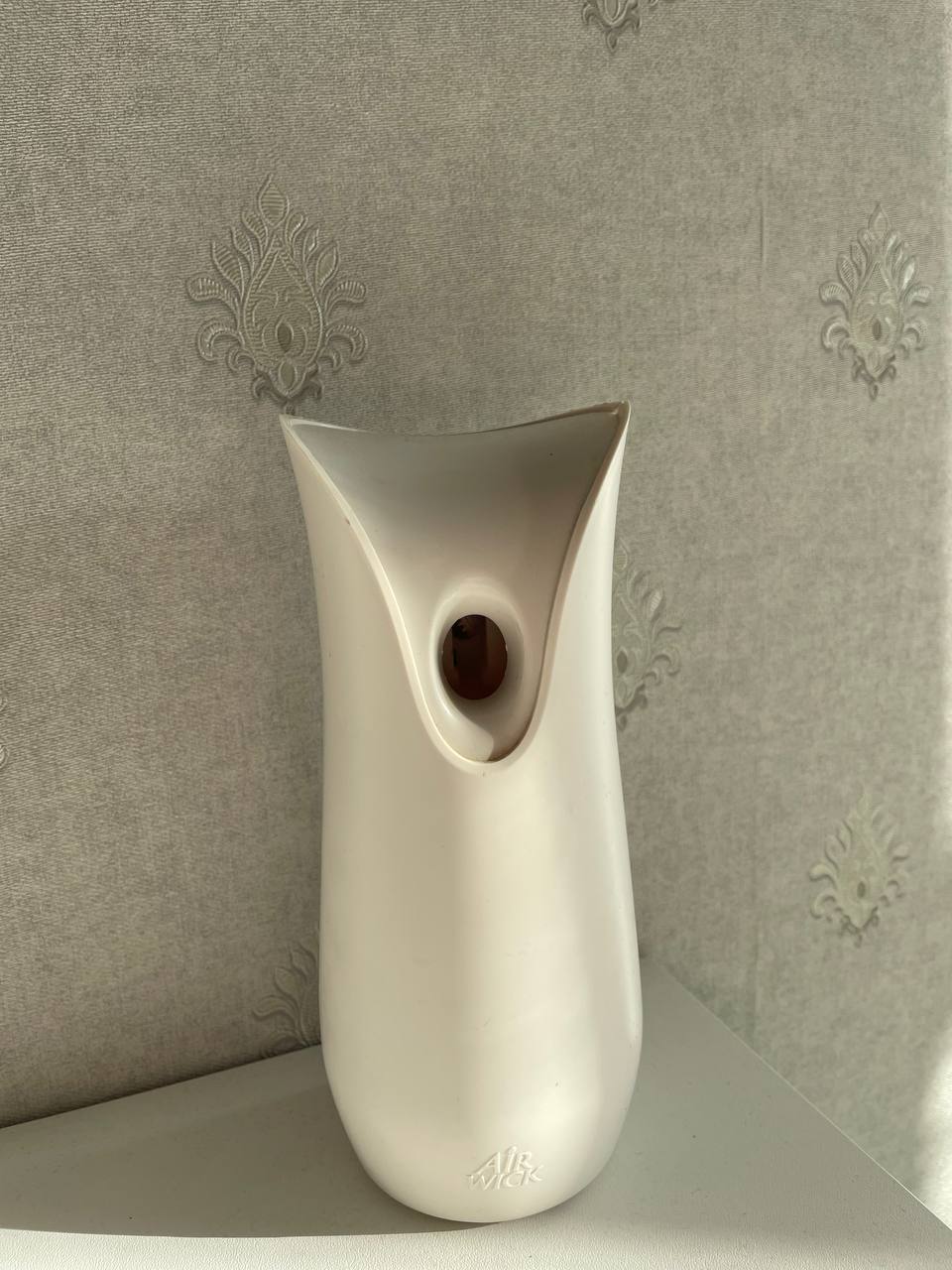 Автоматический распылитель освежителей воздуха Air Wick - частное объявление в Барнаул