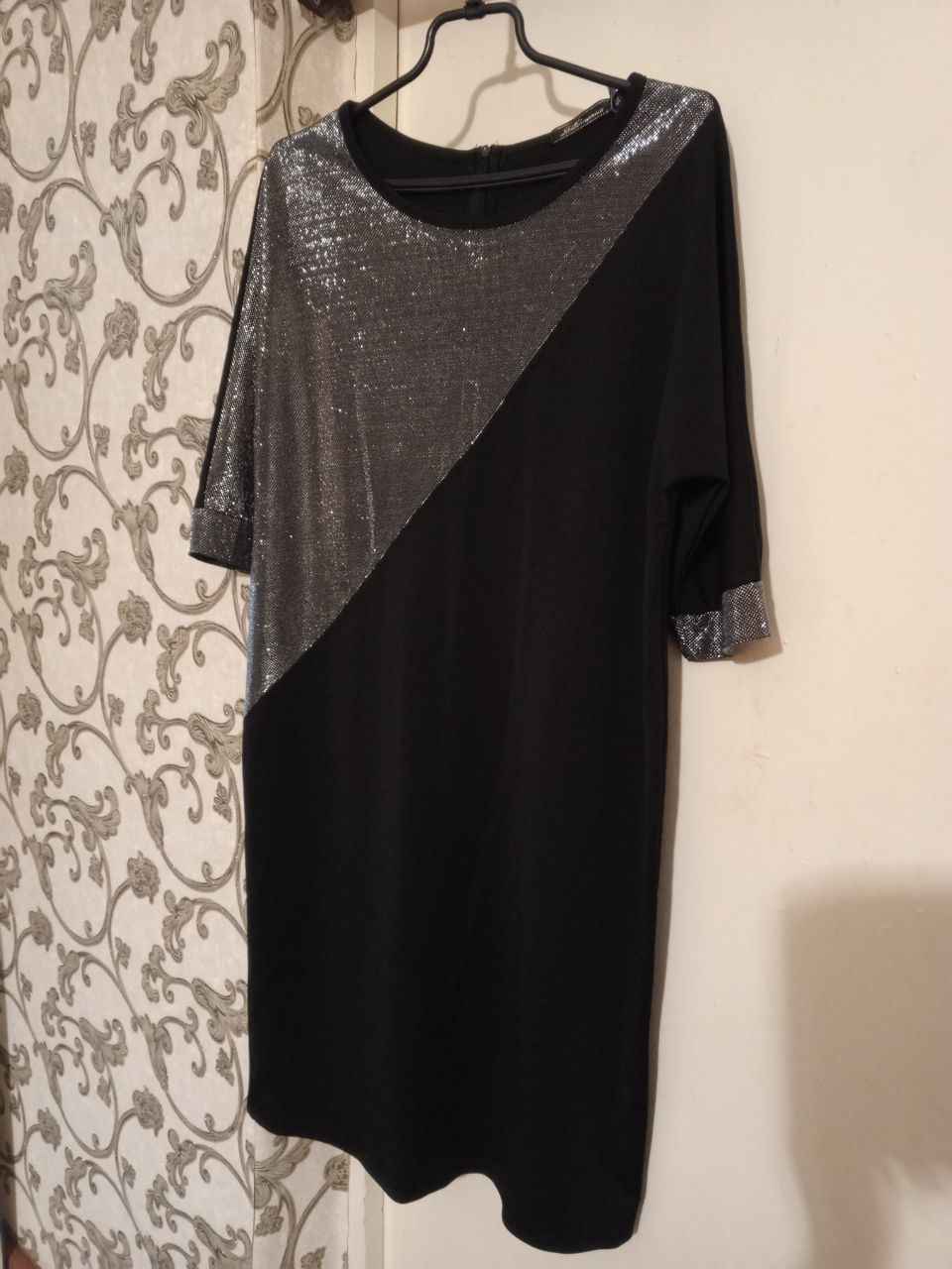 Продам новое платье - Одежда в Саратов/Энгельс