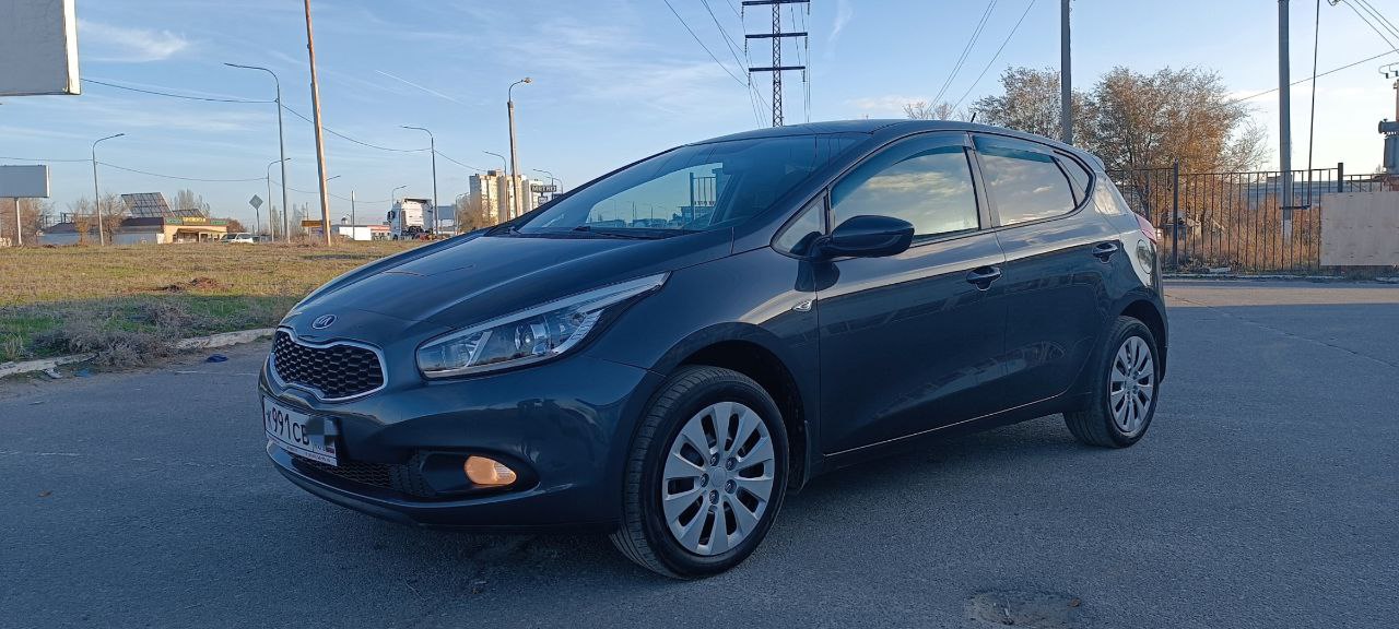 Продажа Kia Ceed 2014 года - частное объявление в Волгоград