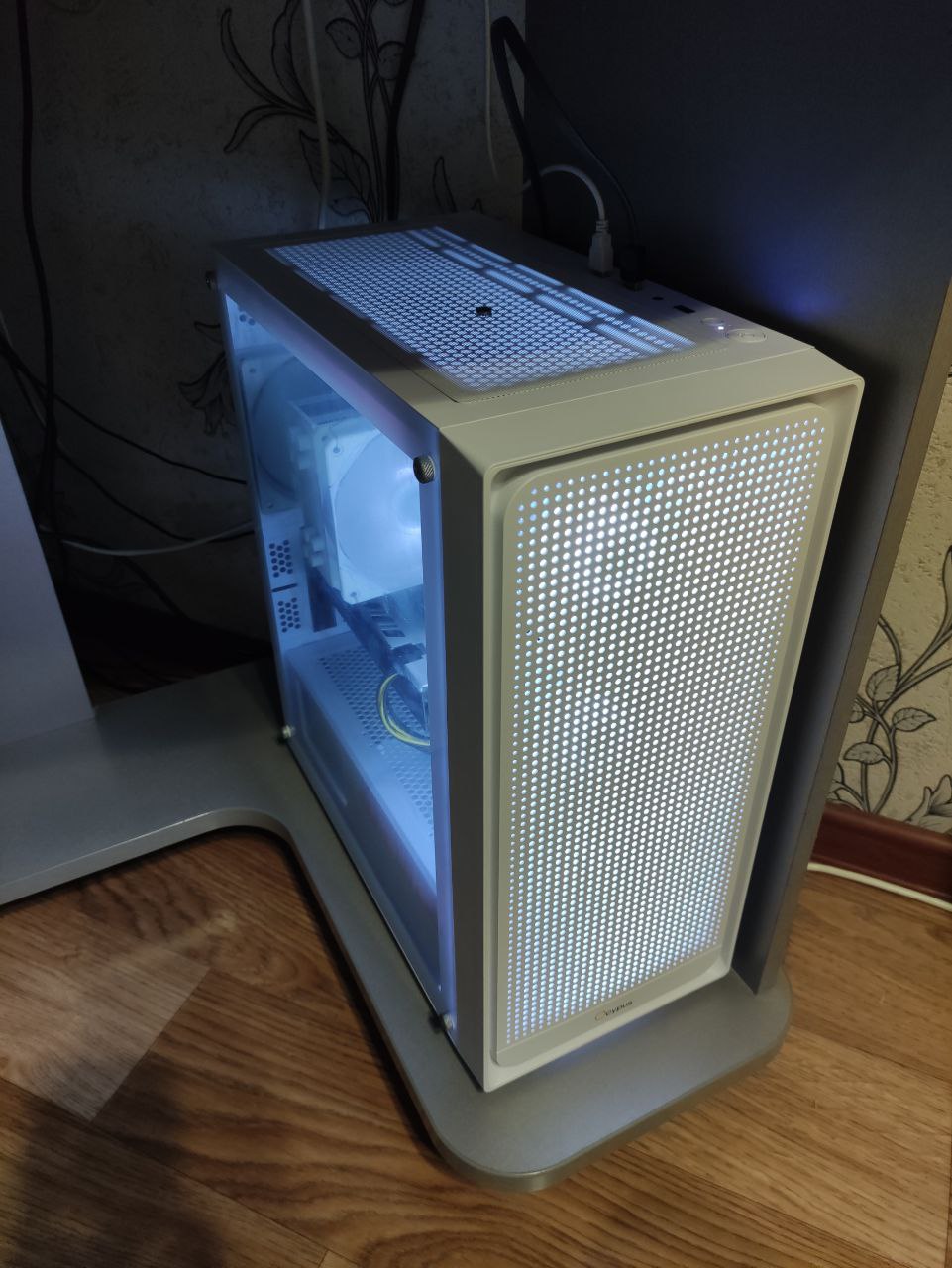 Системник с процессором i3-10105 и видеокартой RX 570 - Электроника в Красноярск - фото 4