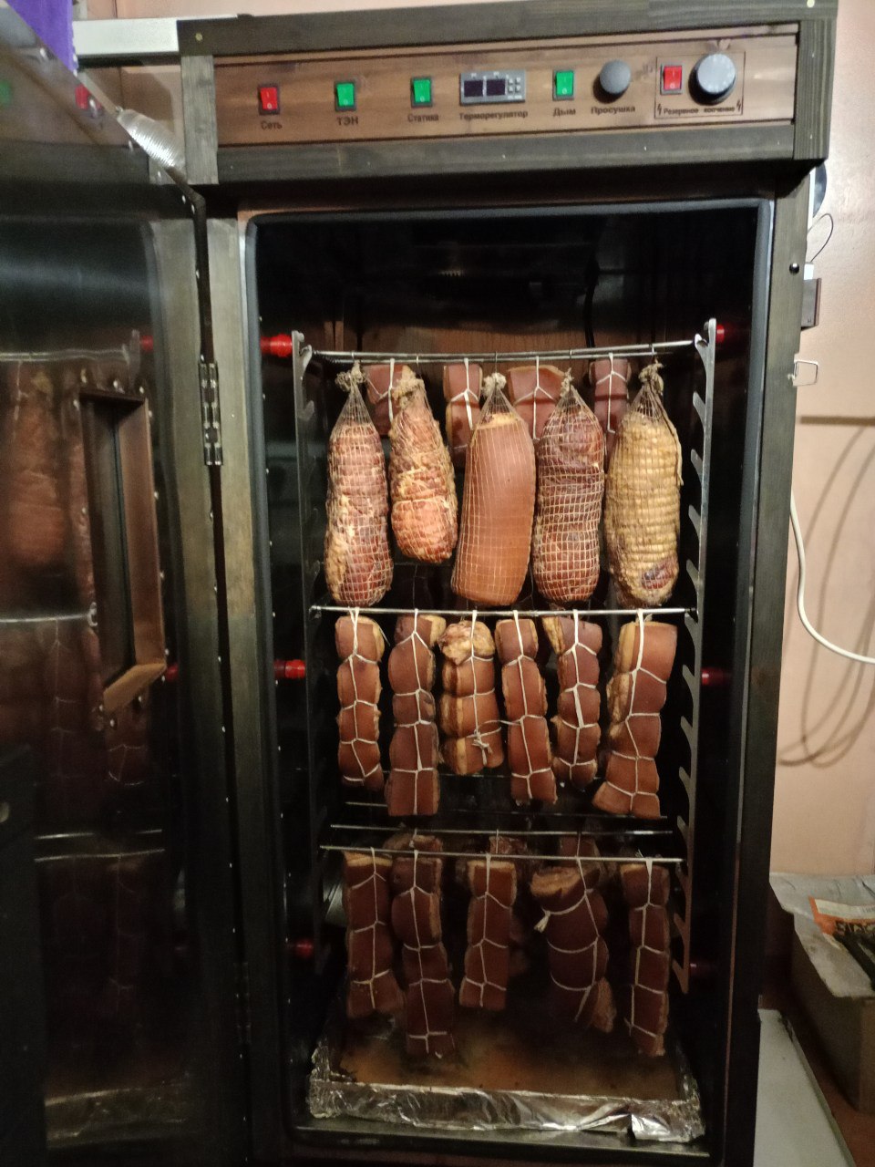 Копчение мясных продуктов - Услуги в Михайловка