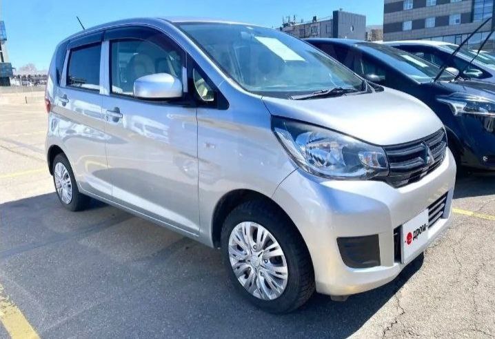 Продам Mitsubishi ek vagon 2018 - Авто в Михайловка