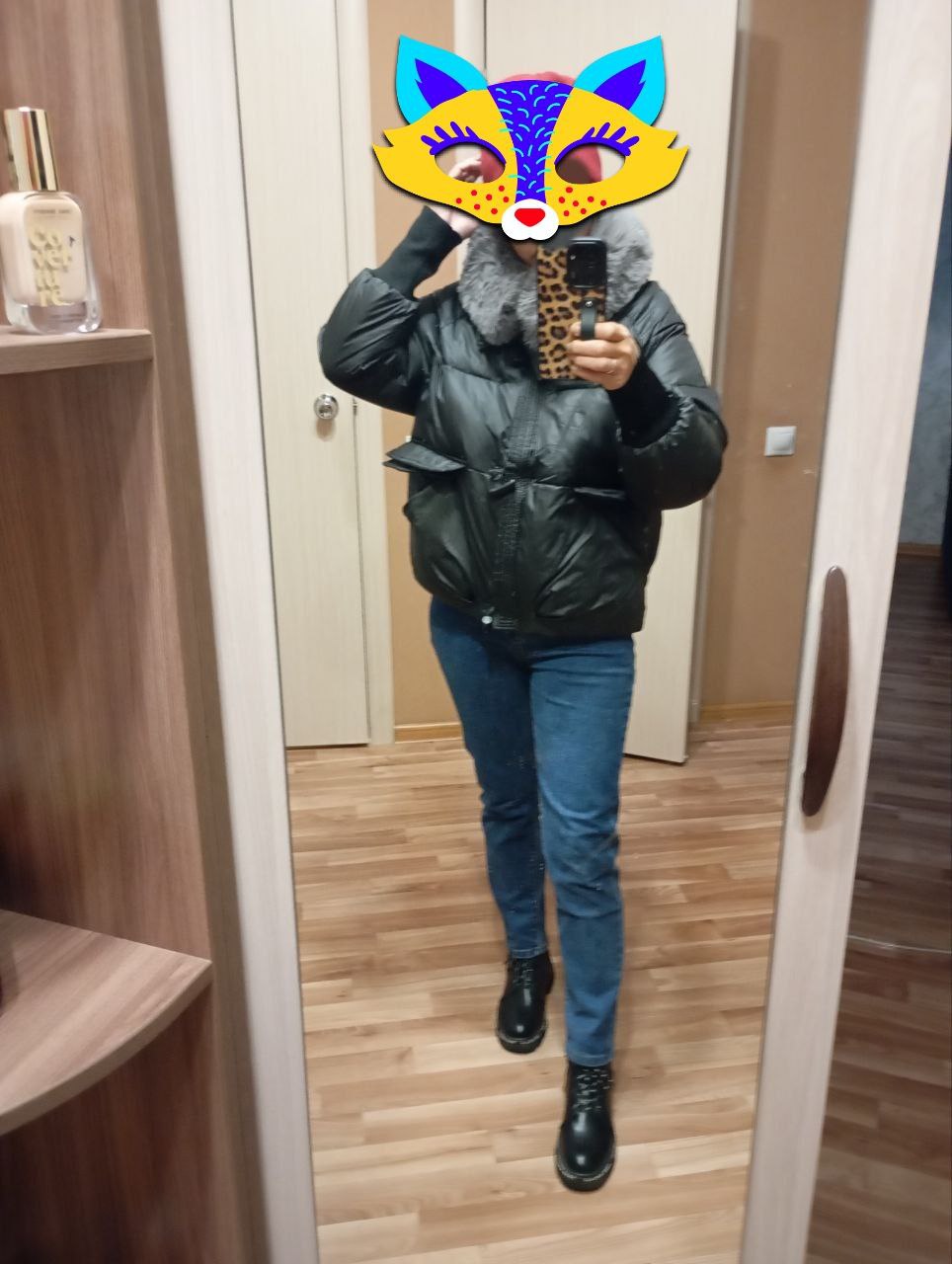 Срочная продажа новой куртки - частное объявление в Новосибирск