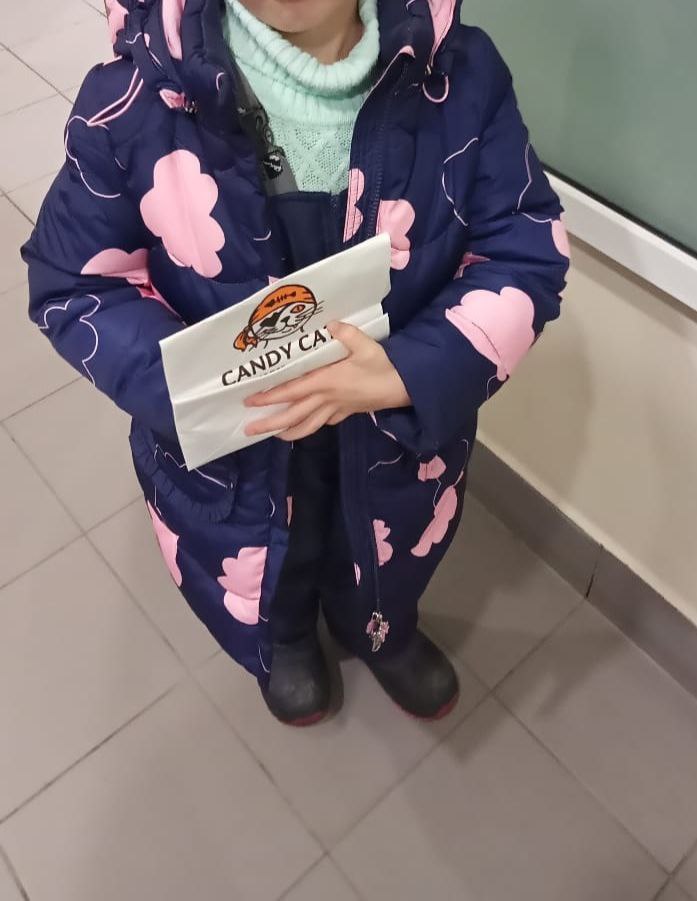 Куртка с капюшоном и мехом - Одежда в Казань