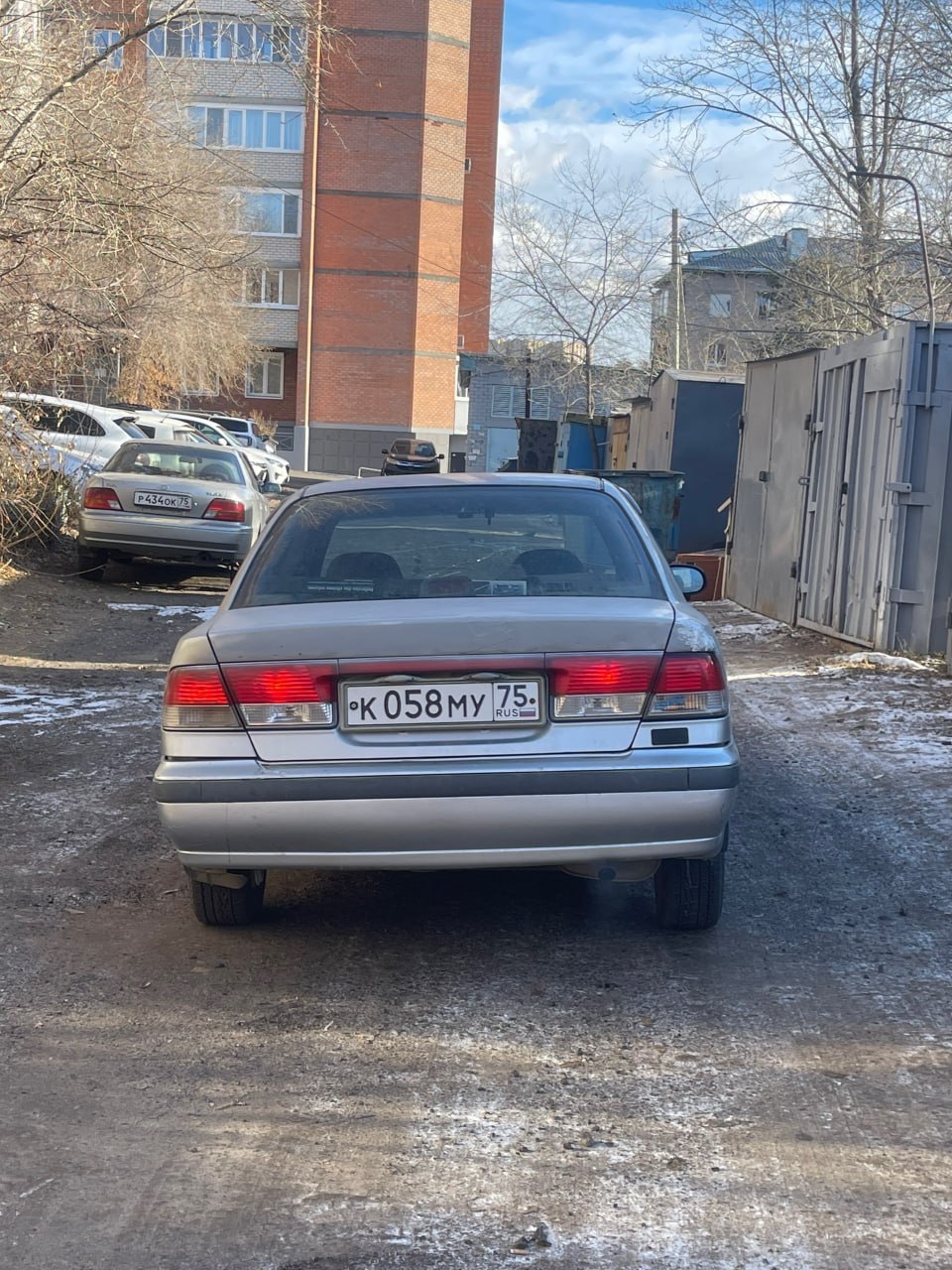 Продам Nissan Sunny 1987-2001 - Авто в Чита - фото 4