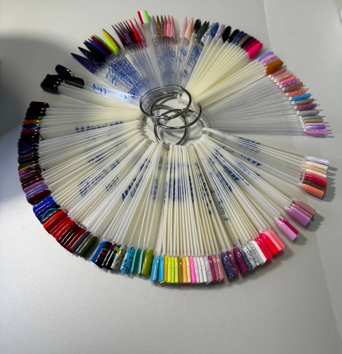 Нужны модели на педикюр с покрытием - Красота и здоровье в Калининград - фото 5