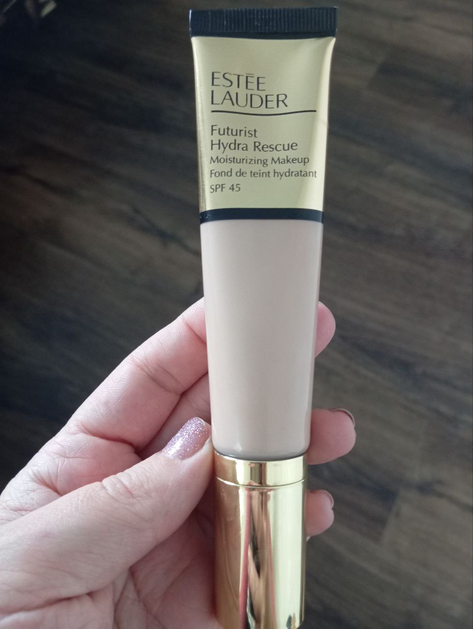 Тональный крем Estee Lauder Futurist Hydra Rescue - Красота и здоровье в Екатеринбург - фото 3