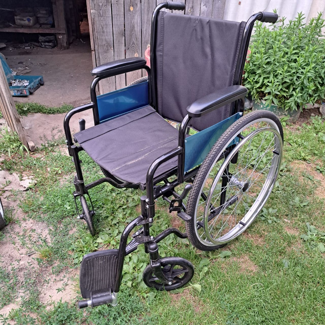 Продам инвалидную коляску - частное объявление в Волгоград