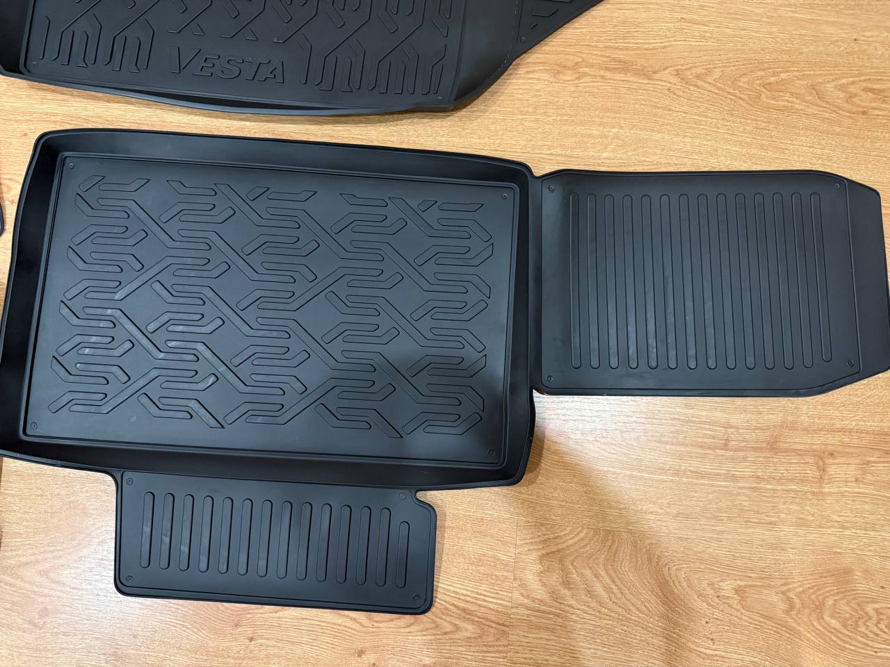 Коврики в салон новые оригинальные для Lada Vesta - Авто в Волгоград - фото 2
